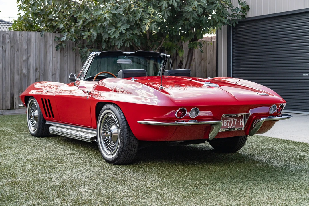 1966 Chevrolet Corvette C2 - Image 10 of 31