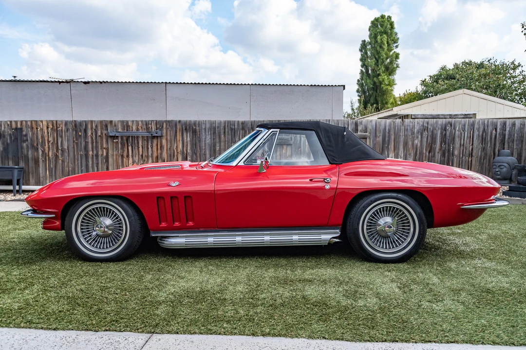 1966 Chevrolet Corvette C2 - Image 9 of 31