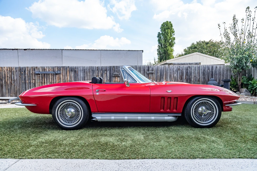 1966 Chevrolet Corvette C2 - Image 6 of 31