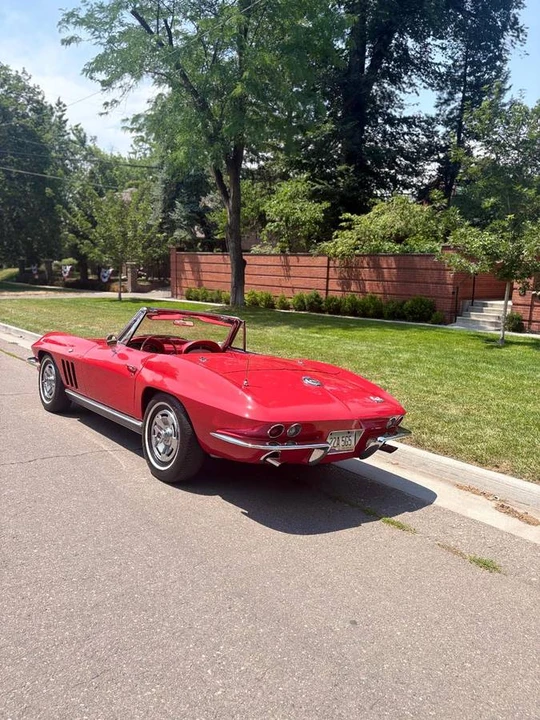 1966 Chevrolet Corvette C2 - Image 13 of 15