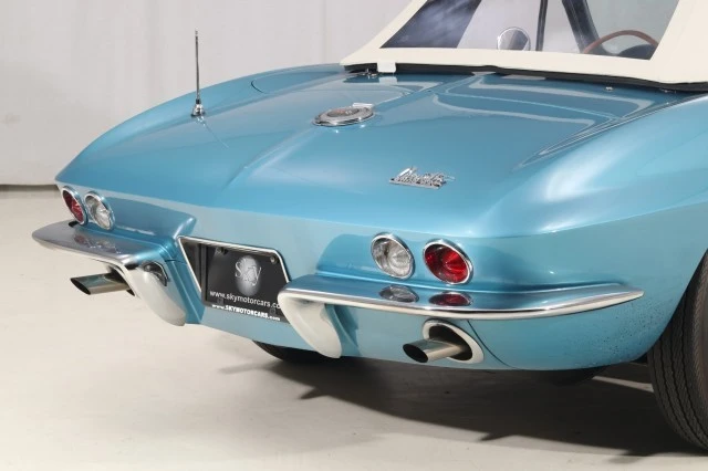 1966 Chevrolet Corvette C2 - Image 16 of 21