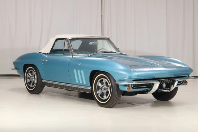 1966 Chevrolet Corvette C2 - Image 11 of 21