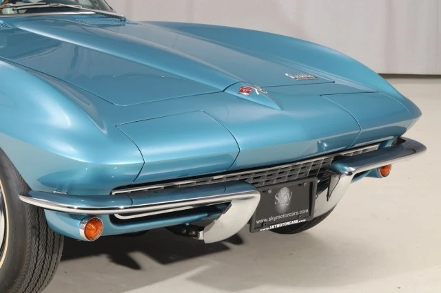 1966 Chevrolet Corvette C2 - Image 13 of 21