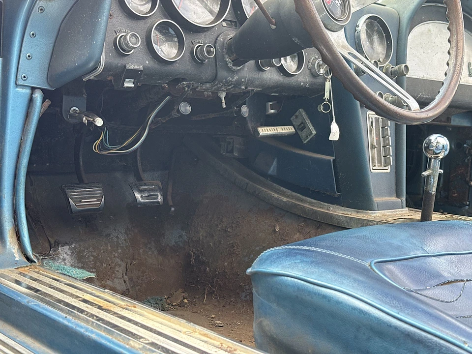 1966 Chevrolet Corvette C2 427 - Image 30 of 31