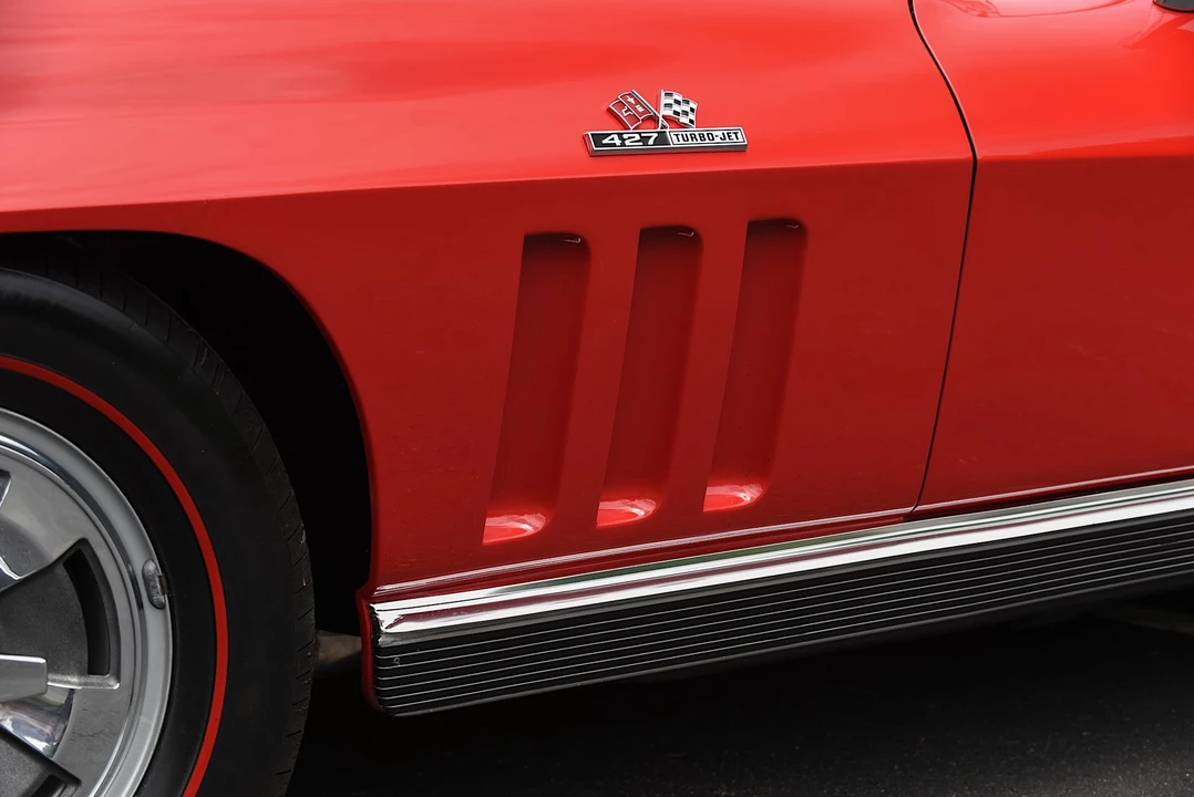 1966 Chevrolet Corvette C2 427 - Image 15 of 31