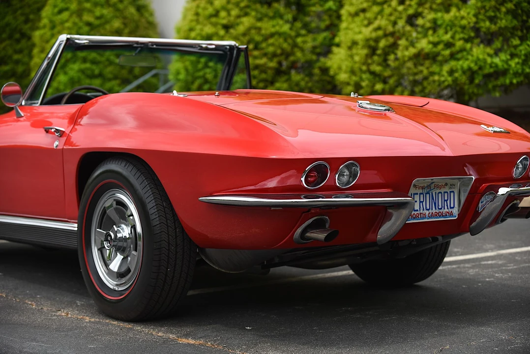 1966 Chevrolet Corvette C2 427 - Image 21 of 31