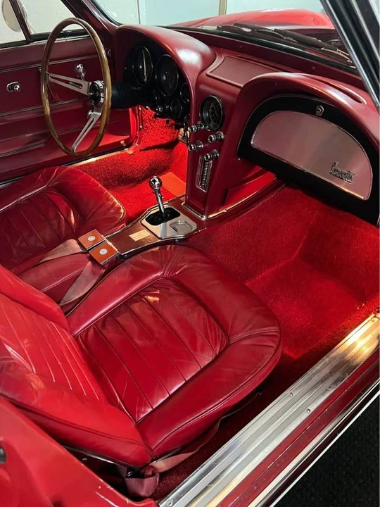 1966 Chevrolet Corvette C2 - Image 18 of 20