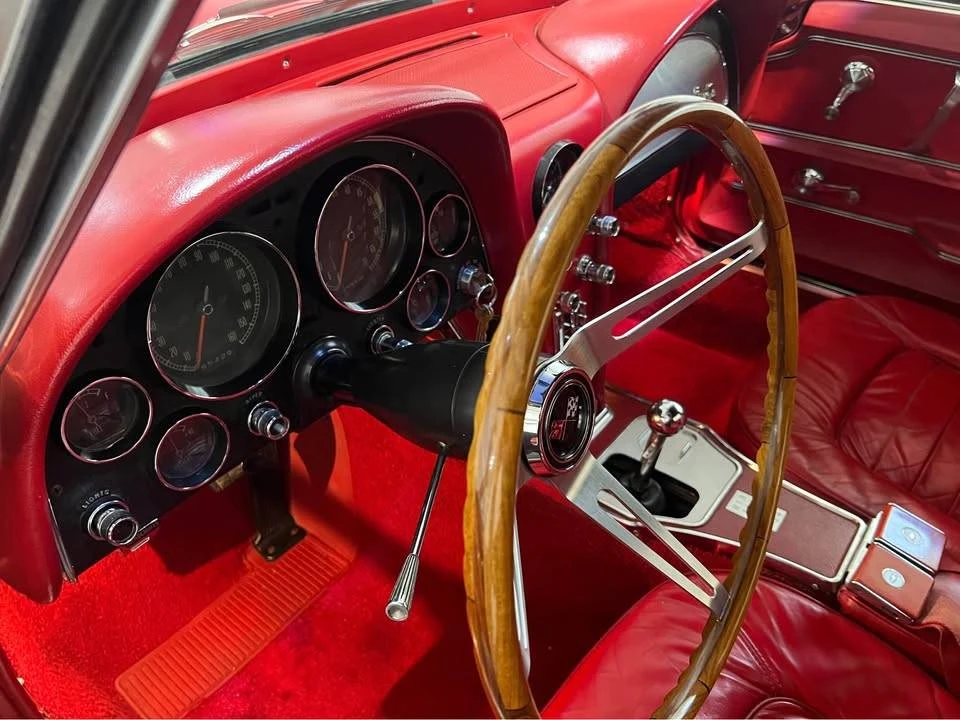 1966 Chevrolet Corvette C2 - Image 17 of 20