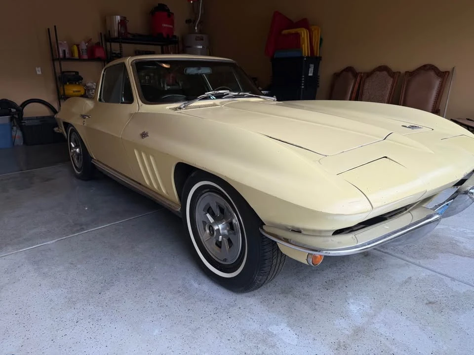 1966 Chevrolet Corvette C2 - Image 2 of 6
