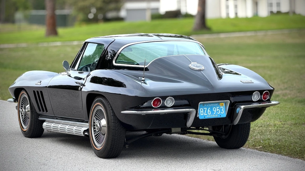1966 Chevrolet Corvette C2 - Image 5 of 31