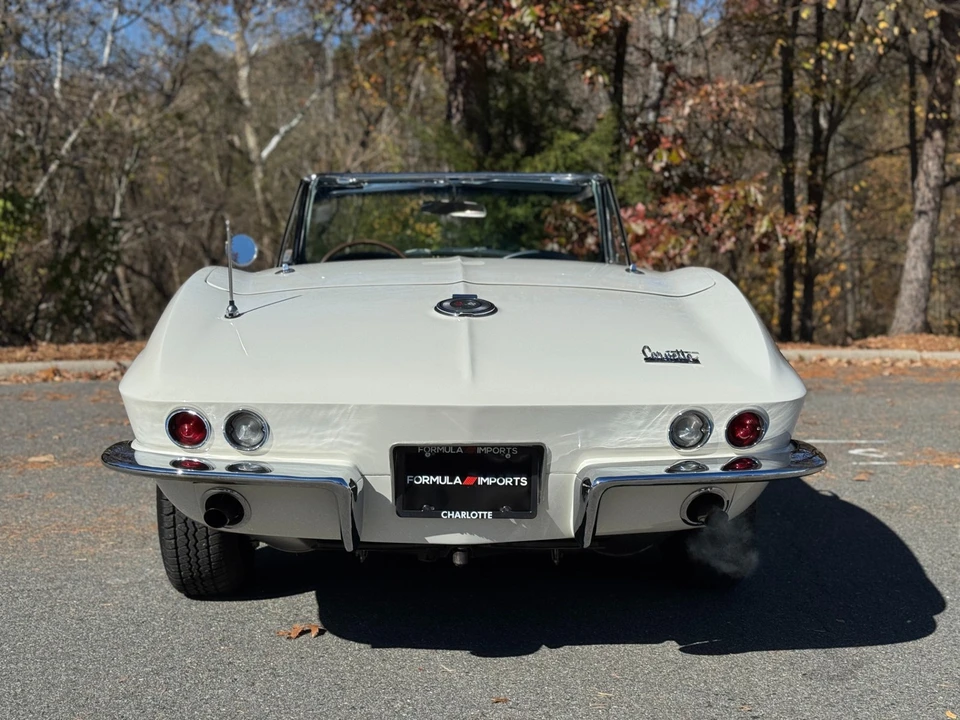 1966 Chevrolet Corvette C2 - Image 10 of 12