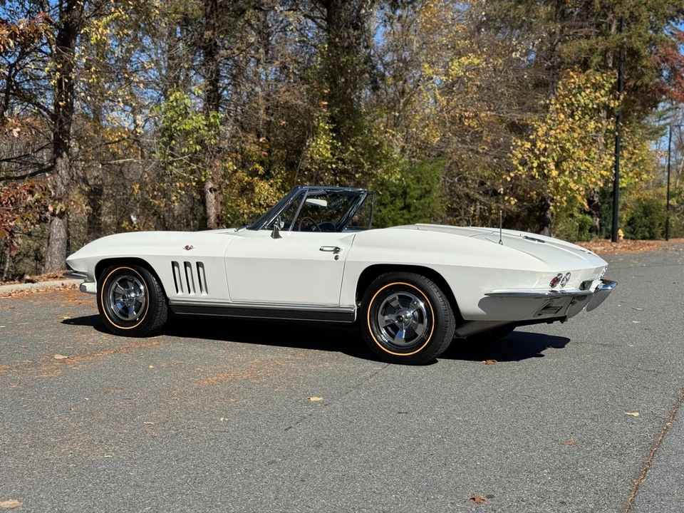 1966 Chevrolet Corvette C2 - Image 7 of 12