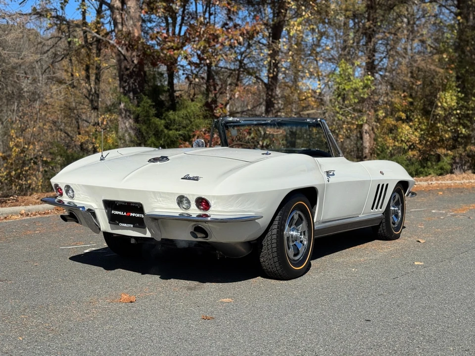 1966 Chevrolet Corvette C2 - Image 12 of 12