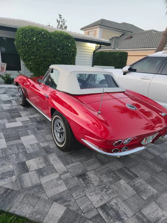1966 Chevrolet Corvette C2 - Image 2 of 5