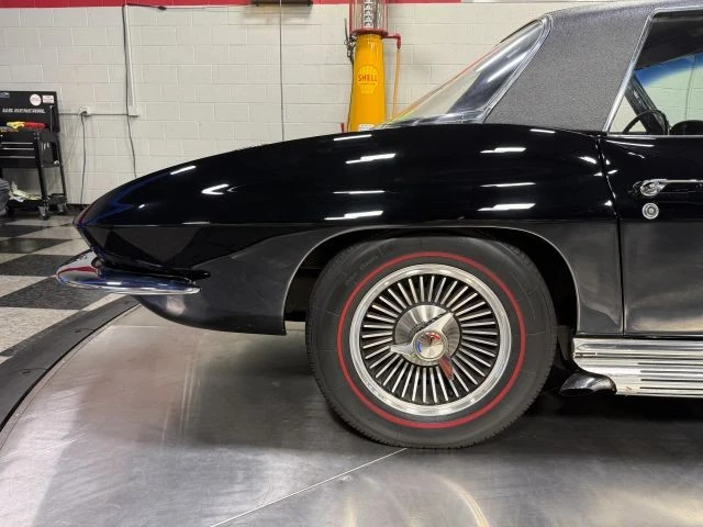 1966 Chevrolet Corvette C2 - Image 29 of 31