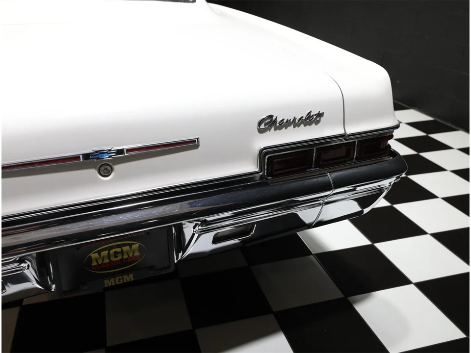 1966 Chevrolet Impala 4th Gen - Image 18 of 31