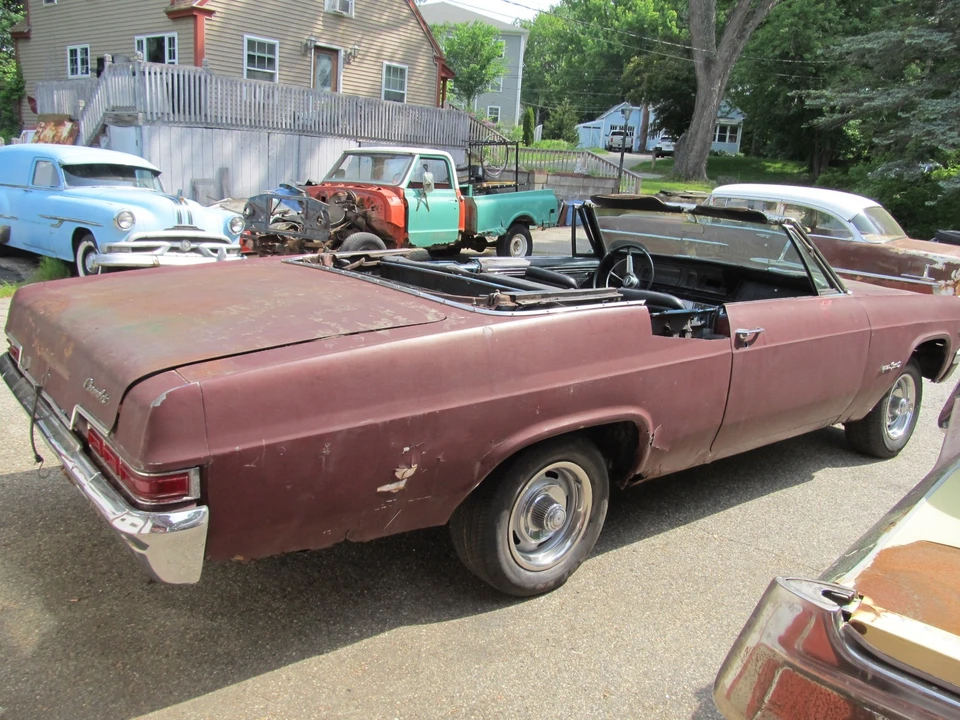 1966 Chevrolet Impala 4th Gen - Image 11 of 30
