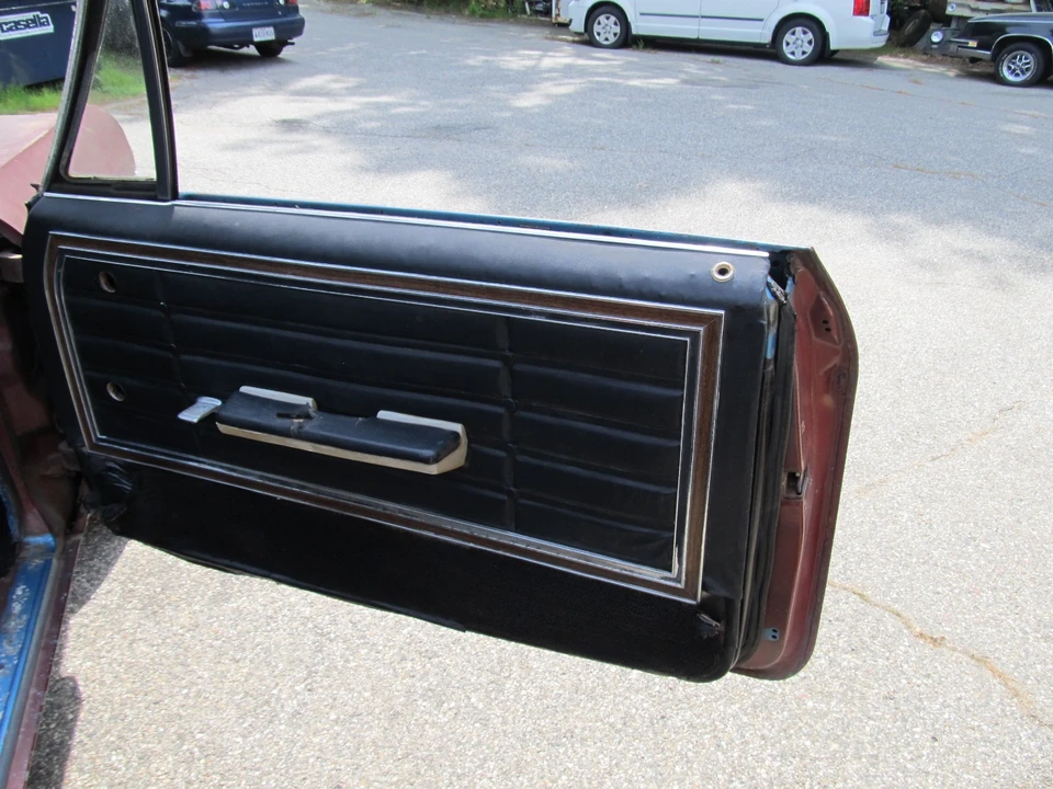 1966 Chevrolet Impala 4th Gen - Image 18 of 30