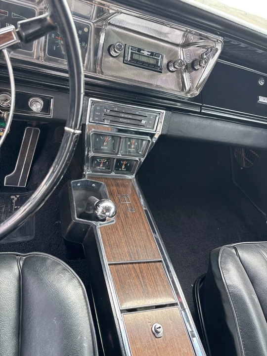 1966 Chevrolet Impala 4th Gen - Image 24 of 27