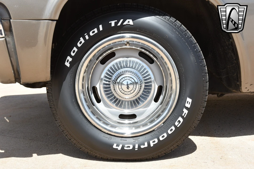 1966 Chevrolet Impala 3rd Gen - Image 12 of 12