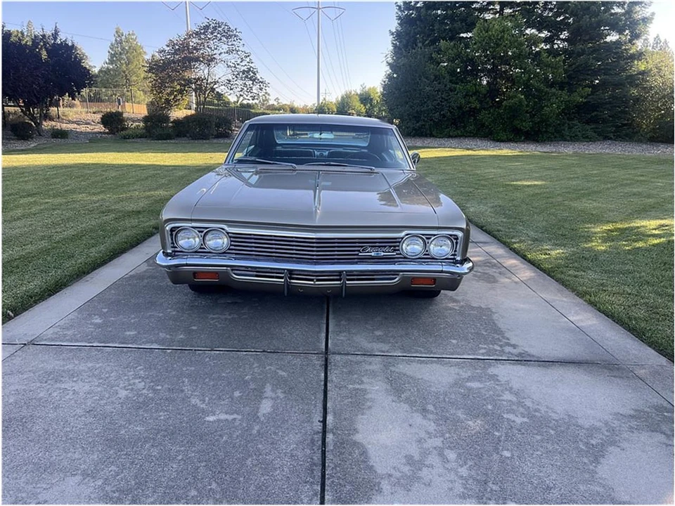 1966 Chevrolet Impala 4th Gen - Image 2 of 31