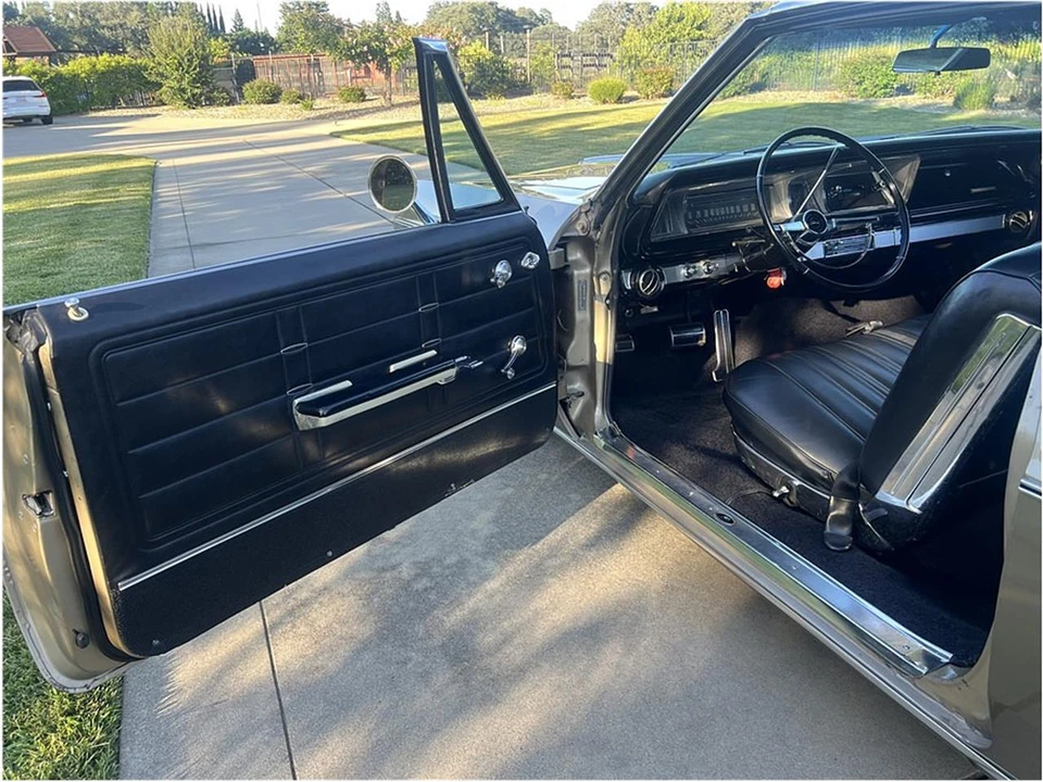 1966 Chevrolet Impala 4th Gen - Image 13 of 31