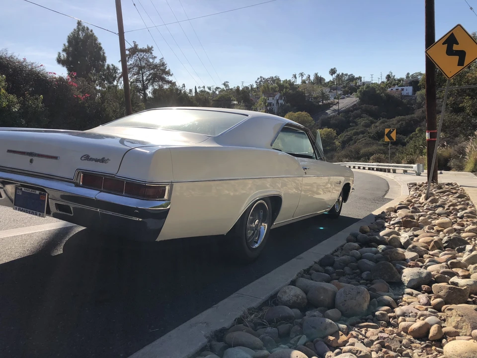 1966 Chevrolet Impala 4th Gen - Image 26 of 31