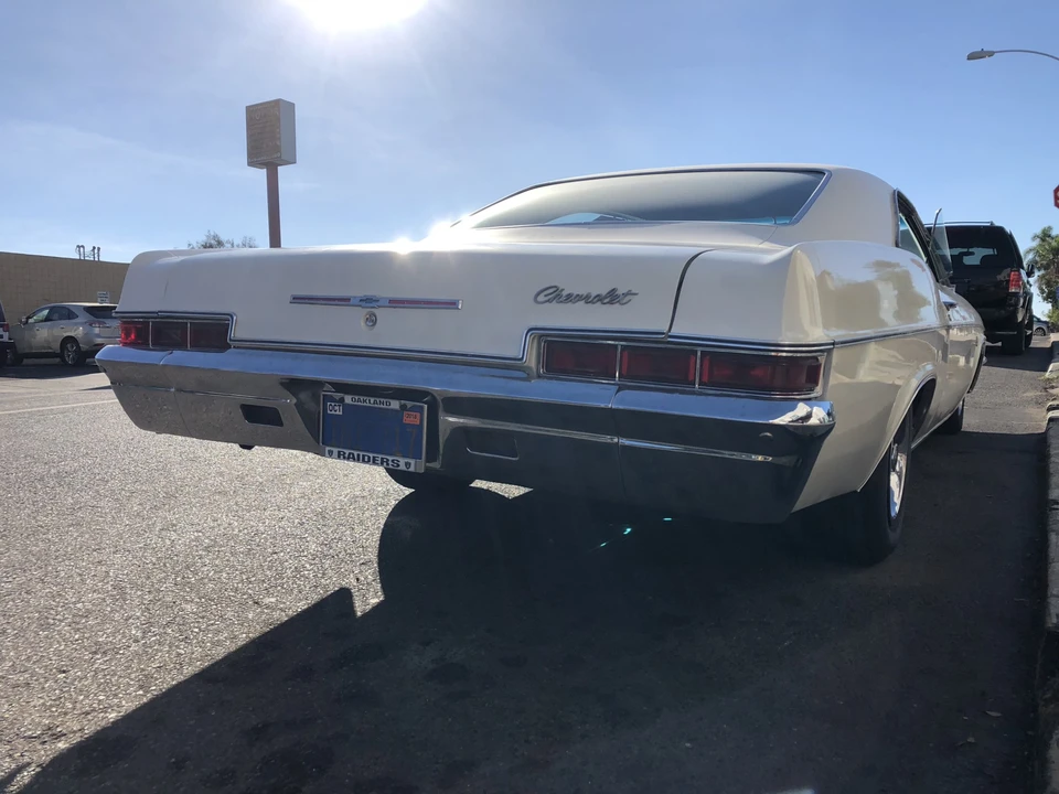 1966 Chevrolet Impala 4th Gen - Image 25 of 31