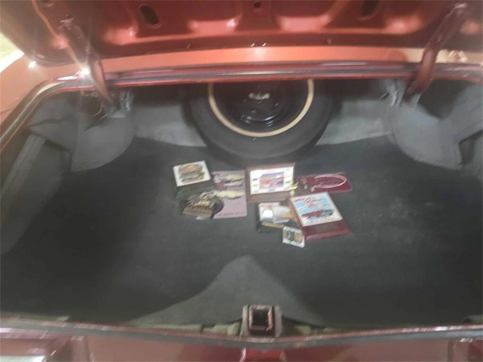 1966 Chevrolet Impala 4th Gen - Image 27 of 31