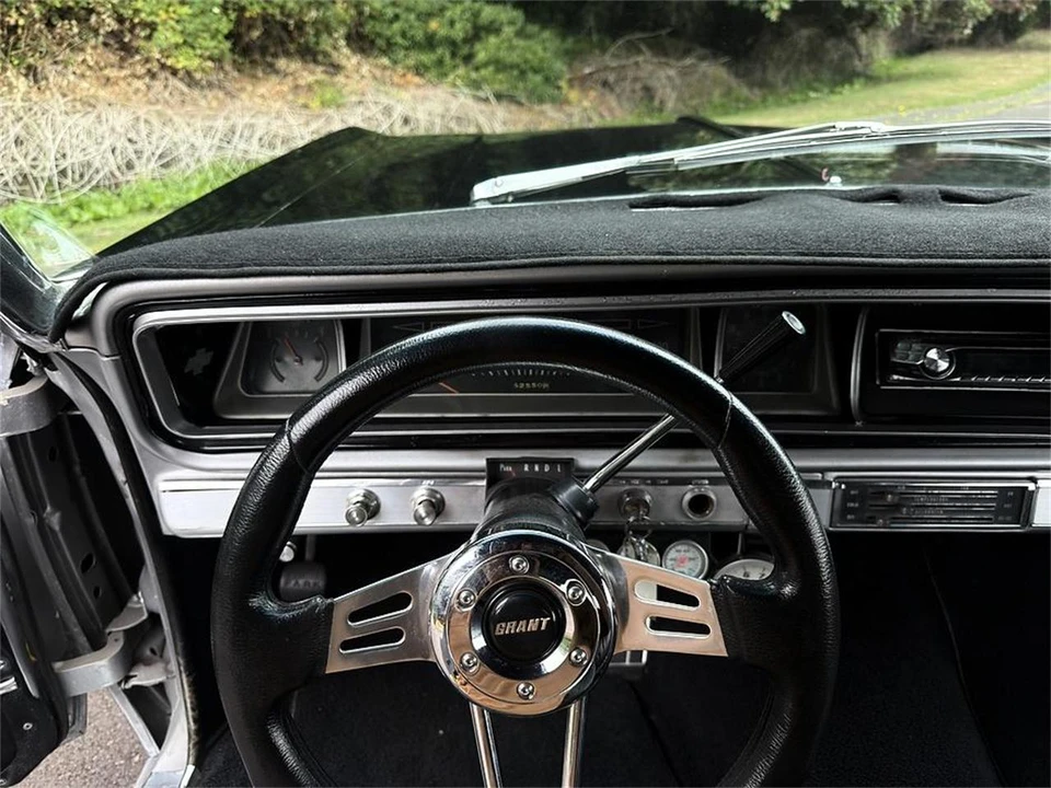 1966 Chevrolet Impala 4th Gen - Image 18 of 31