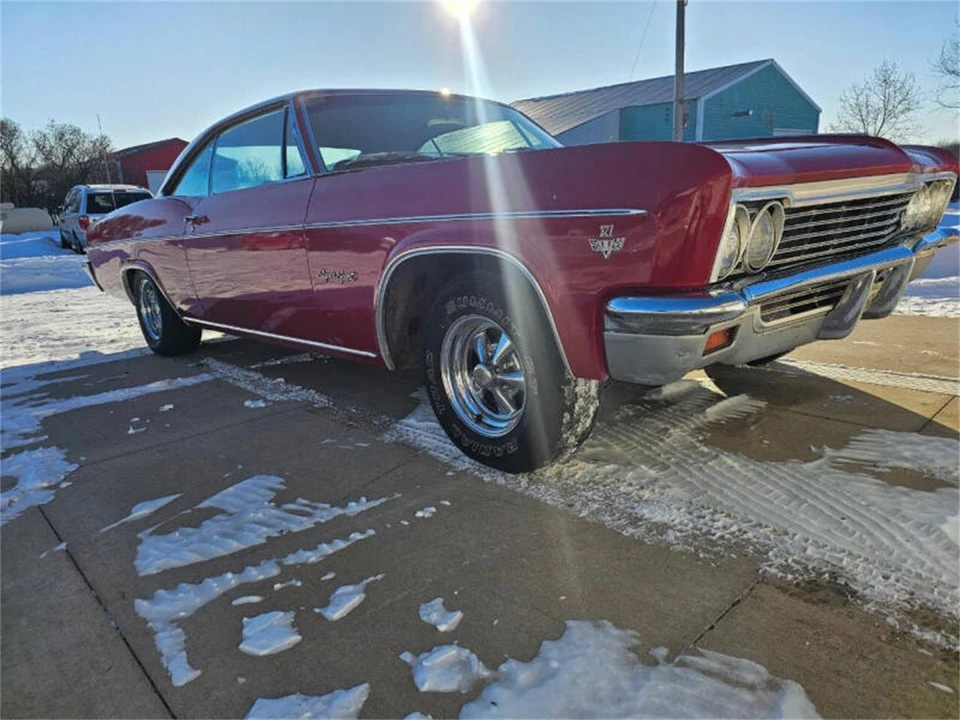 1966 Chevrolet Impala 4th Gen - Image 3 of 31