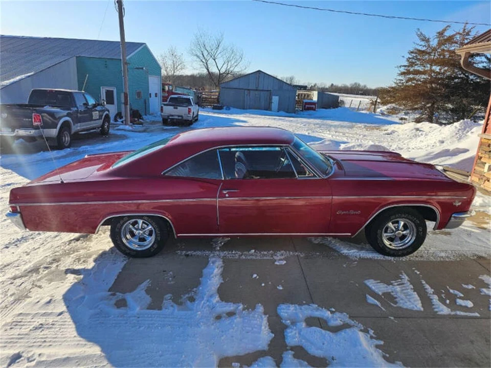 1966 Chevrolet Impala 4th Gen - Image 12 of 31
