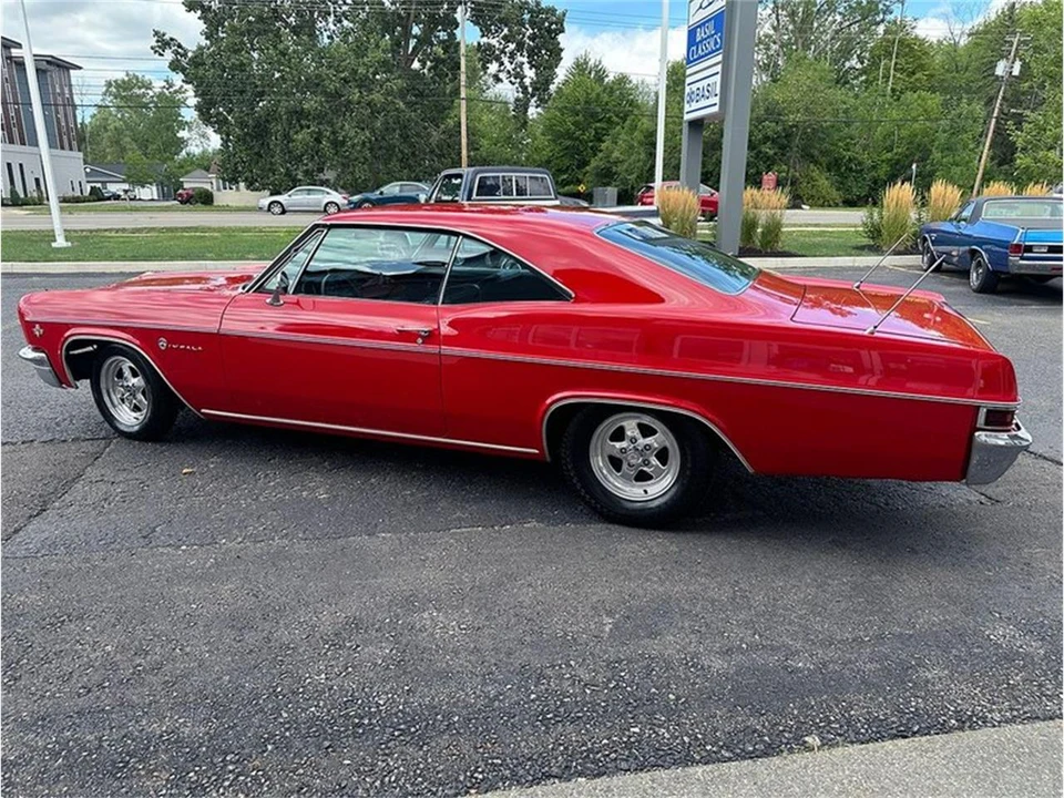 1966 Chevrolet Impala 4th Gen - Image 16 of 31