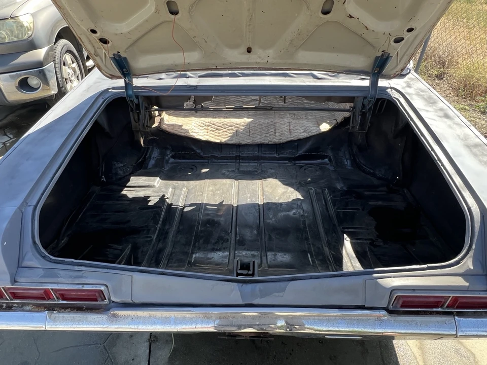 1966 Chevrolet Impala 4th Gen - Image 19 of 28