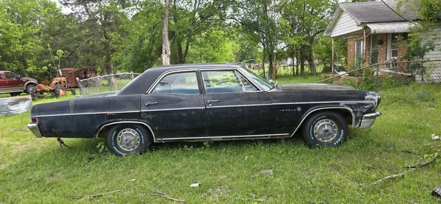 1966 Chevrolet Impala 4 Door Sedan