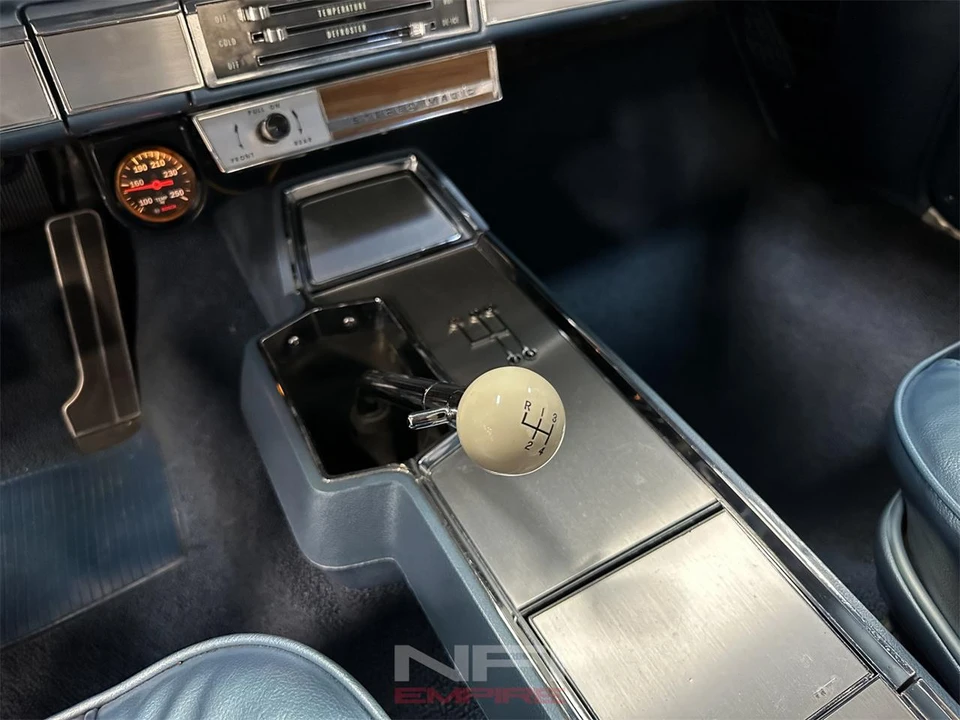 1966 Chevrolet Impala 4th Gen - Image 30 of 31