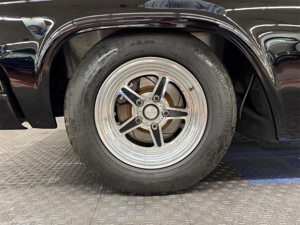 1966 Chevrolet Impala 4th Gen - Image 27 of 31