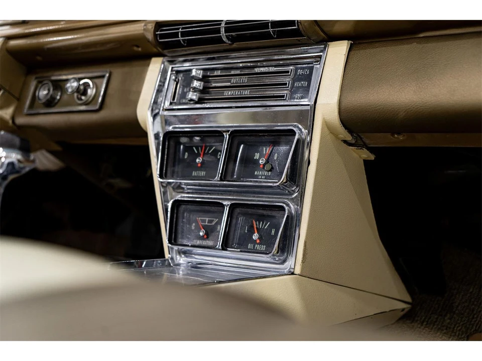 1966 Chevrolet Impala 4th Gen - Image 11 of 31