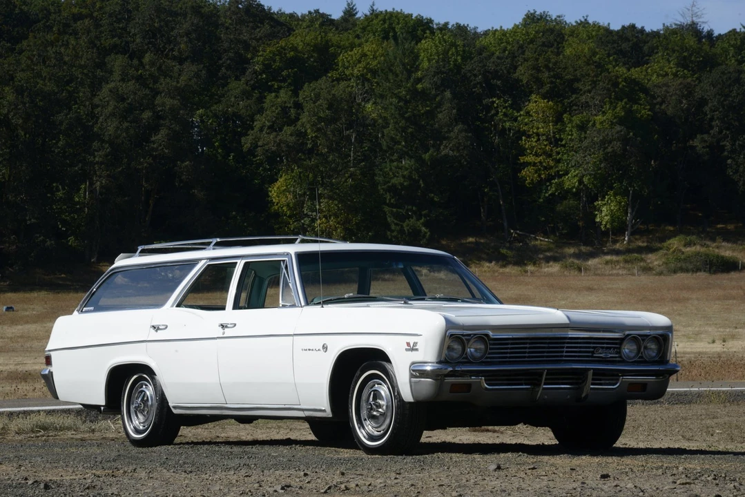 1966 Chevrolet Impala 4th Gen - Image 11 of 31