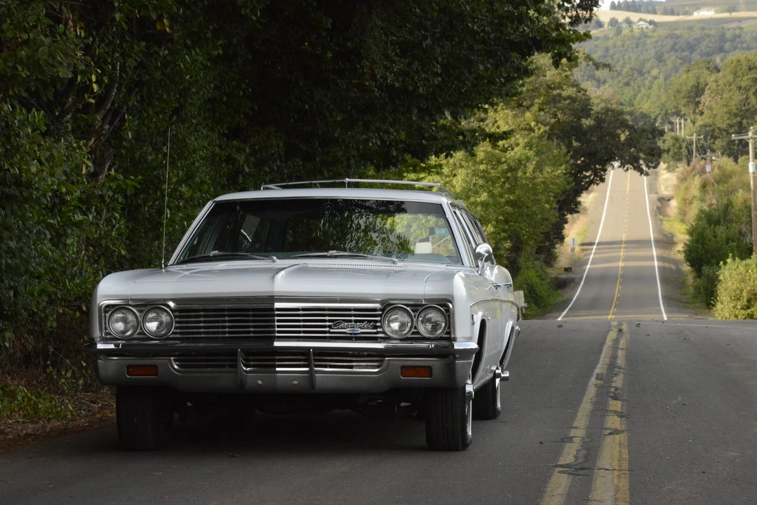 1966 Chevrolet Impala 4th Gen - Image 12 of 31