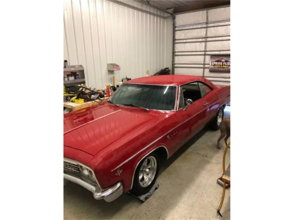1966 Chevrolet Impala 4th Gen - Image 5 of 5
