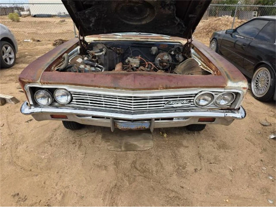 1966 Chevrolet Impala 4th Gen - Image 2 of 5