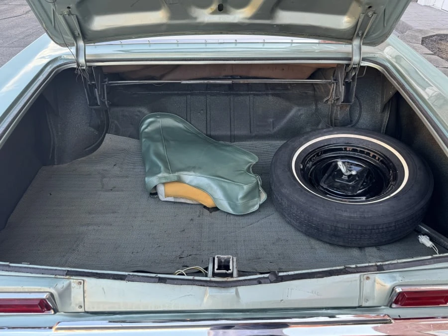 1966 Chevrolet Impala 4th Gen - Image 9 of 9