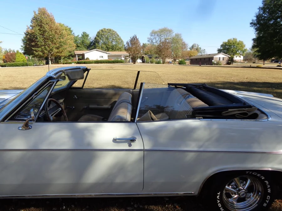1966 Chevrolet Impala 4th Gen - Image 9 of 12
