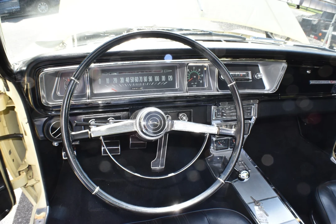 1966 Chevrolet Impala 3rd Gen - Image 20 of 21