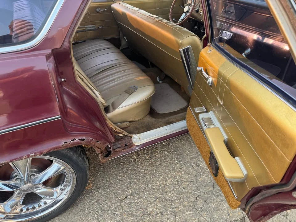 1966 Chevrolet Impala 4th Gen - Image 11 of 18