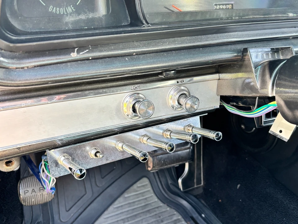 1966 Chevrolet Impala 4th Gen - Image 23 of 29