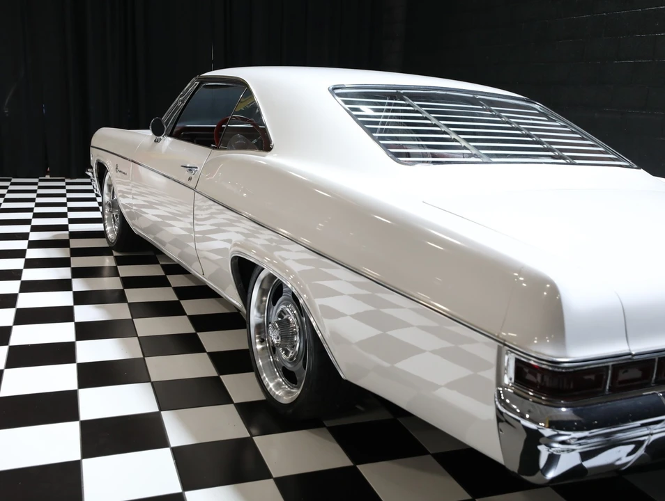 1966 Chevrolet Impala 4th Gen - Image 26 of 31