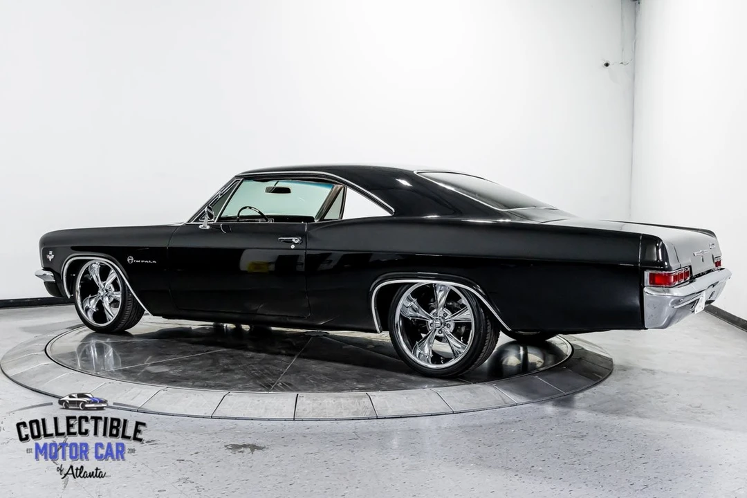 1966 Chevrolet Impala 4th Gen - Image 12 of 21