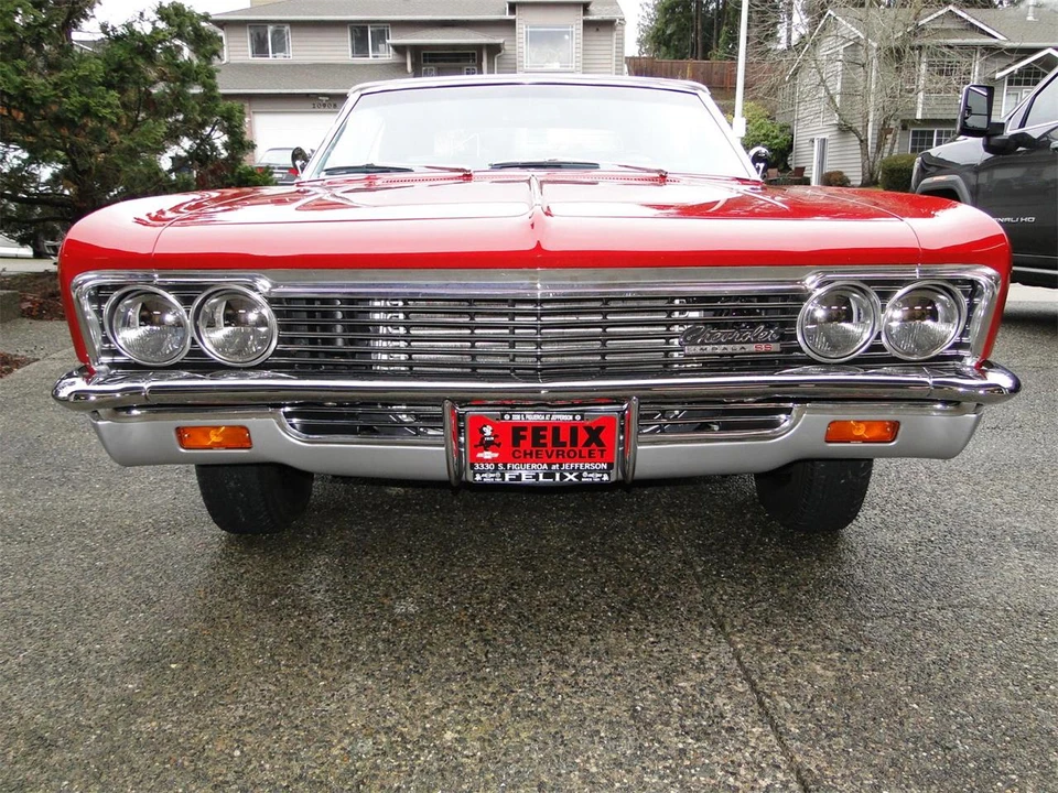 1966 Chevrolet Impala SS 4th Gen - Image 5 of 31
